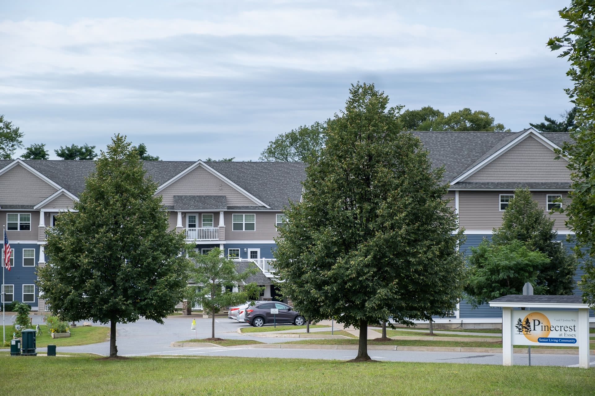 2 Bed 1 Bath Independent Senior Living 55 Years Of Age Heat Hot Water Electricity Included 9 Joshua 109 – photo 3