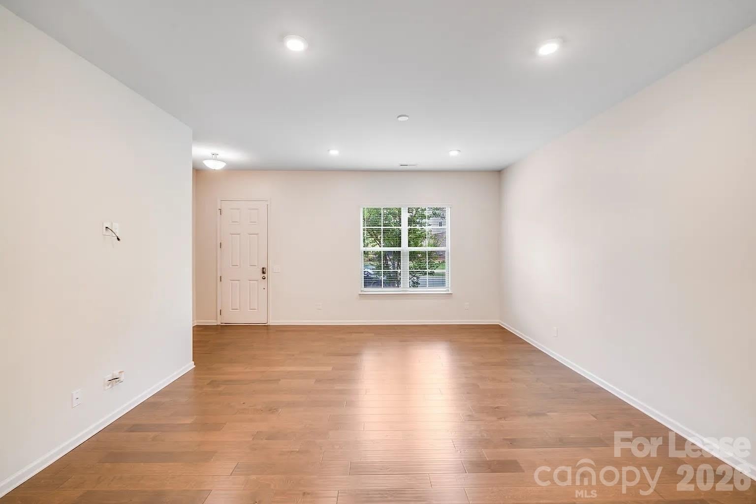 9444 Ainslie Downs Street – photo 4