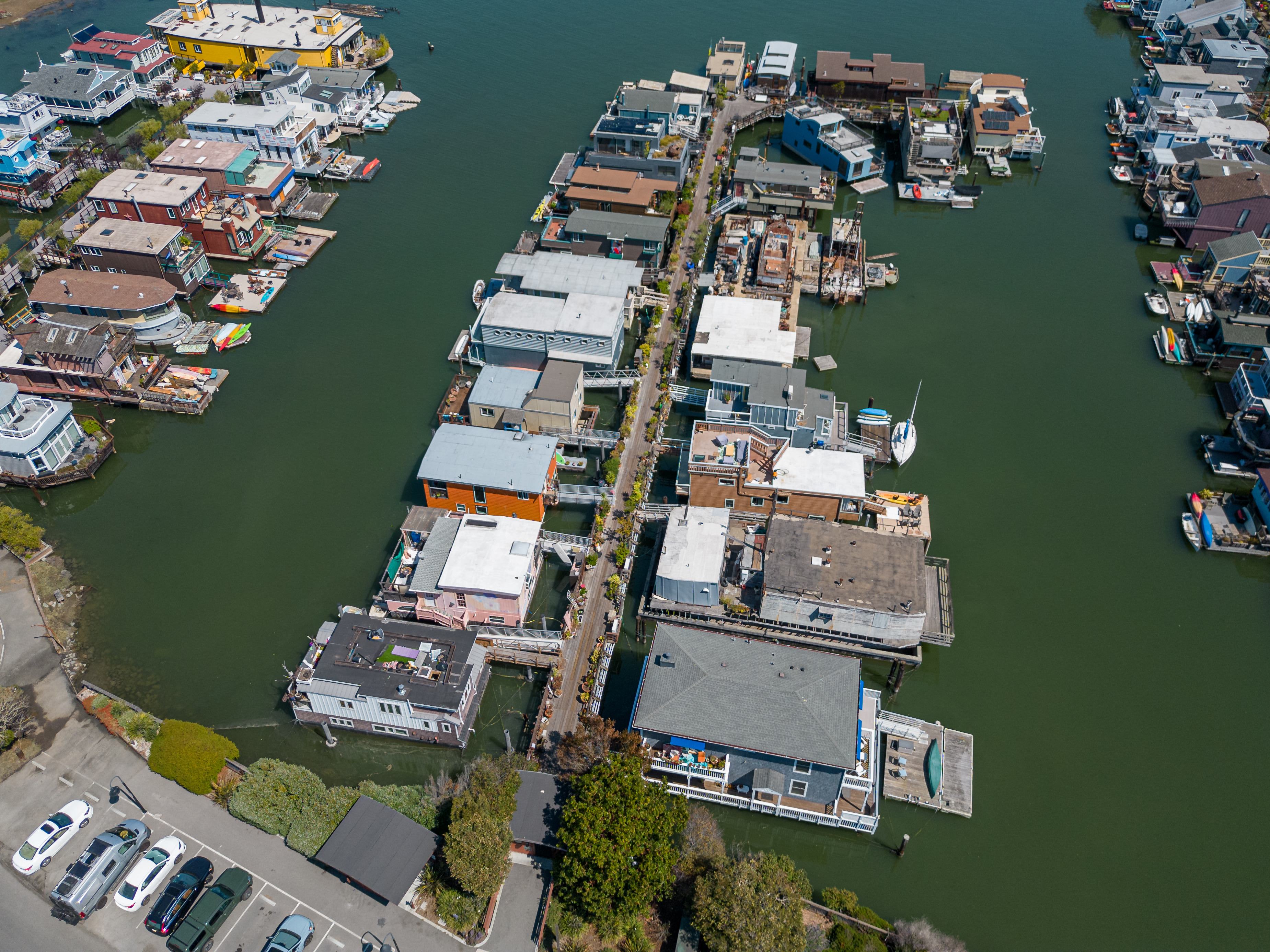 12 A Dock – photo 2