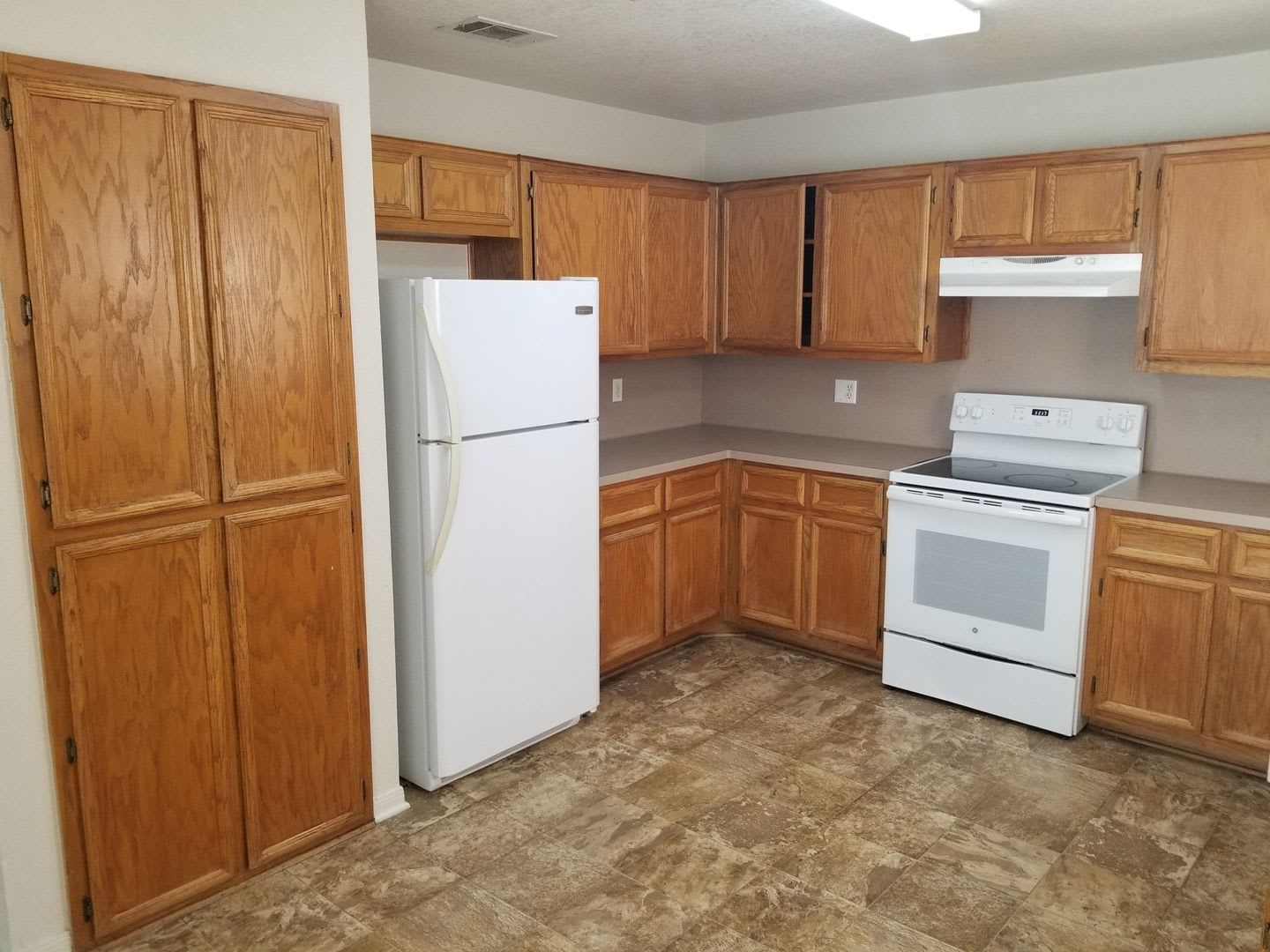 Two Bedrooms Plus Loft – photo 5