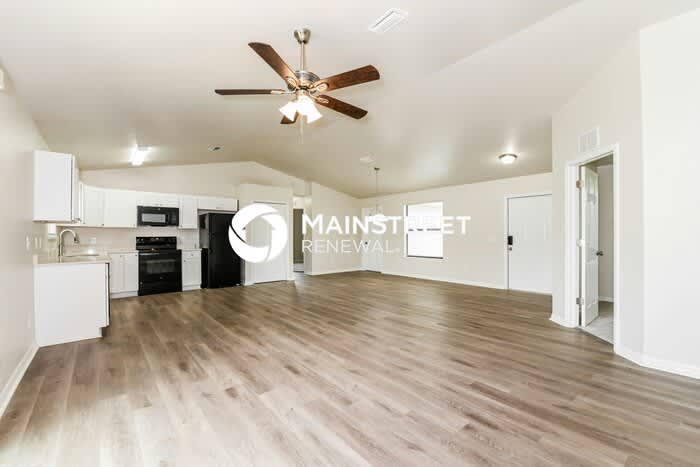 2702 50th Street West – photo 4