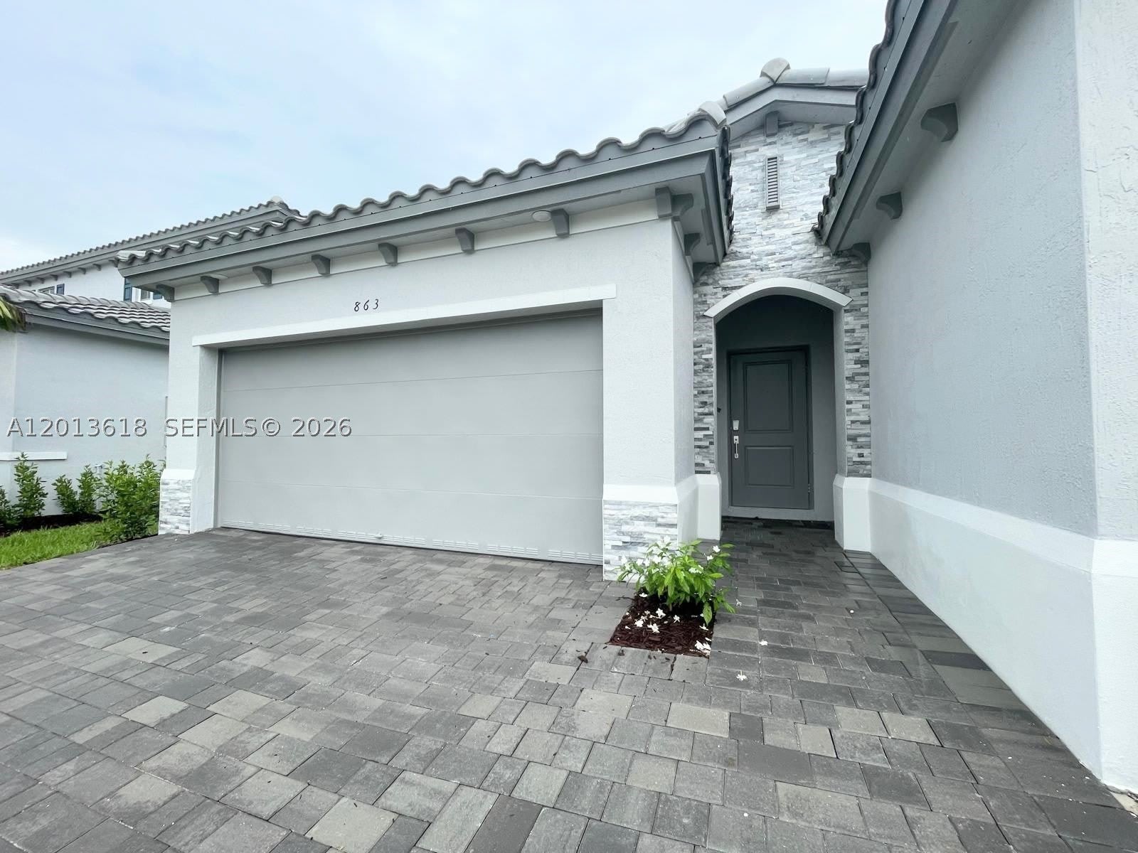 863 SE 26th Ter – photo 3