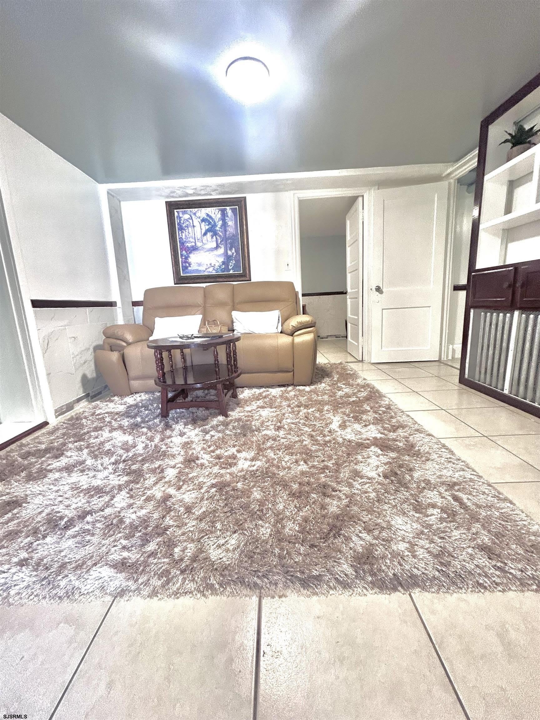100 N Chelsea Ave – photo 5