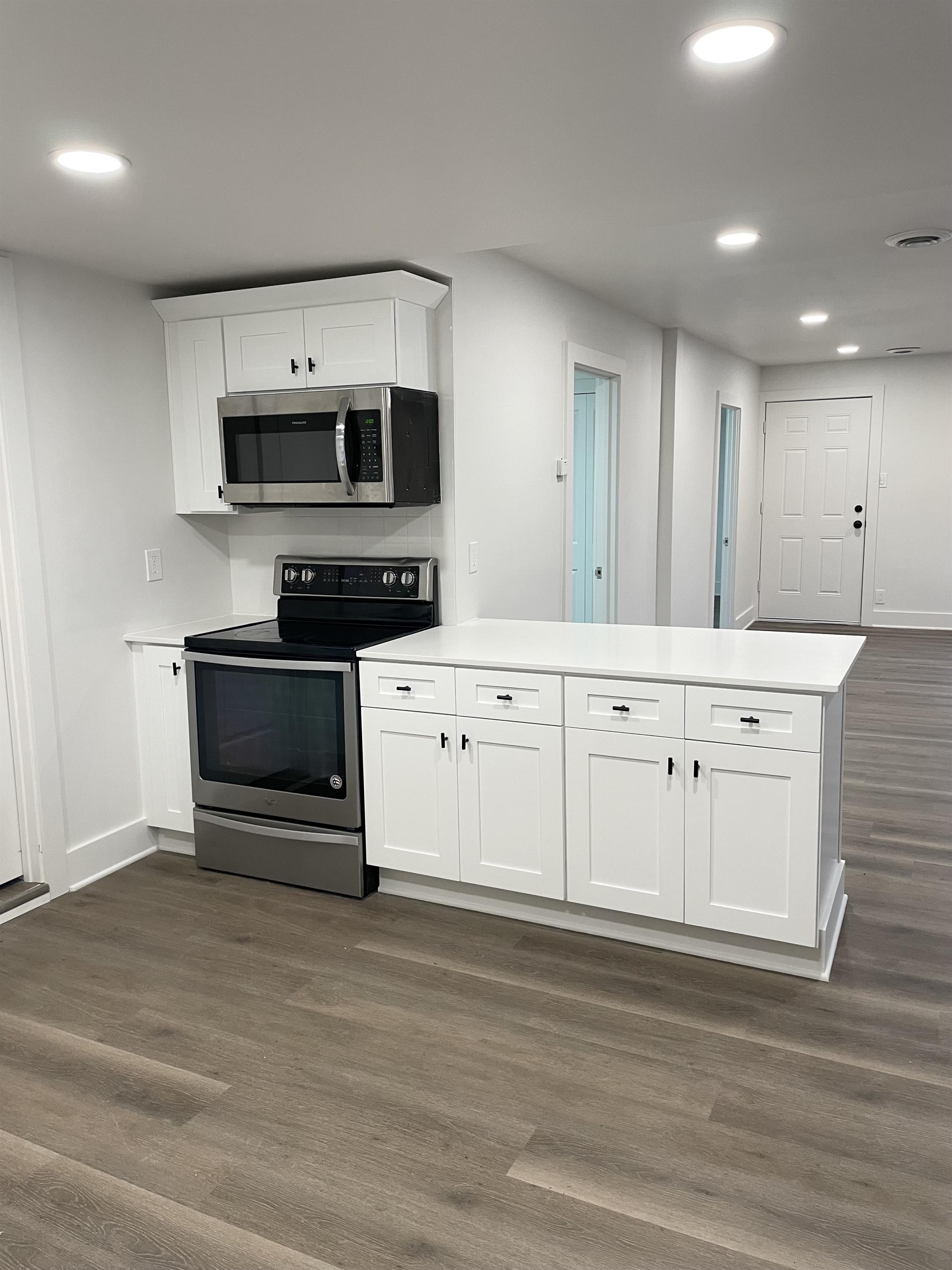 90 West Meyers Avenue – photo 4