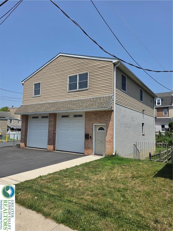 74 W Spruce Street – photo 2