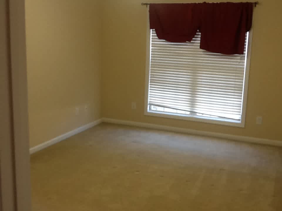 14 Lincolnshire Ln – photo 5