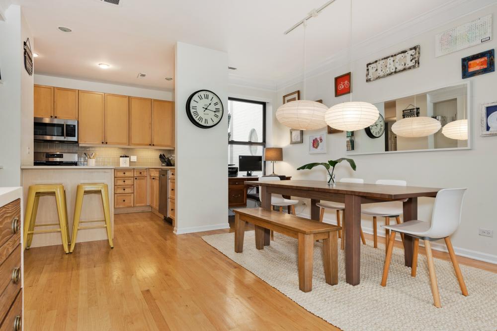 2439 N Burling St – photo 3