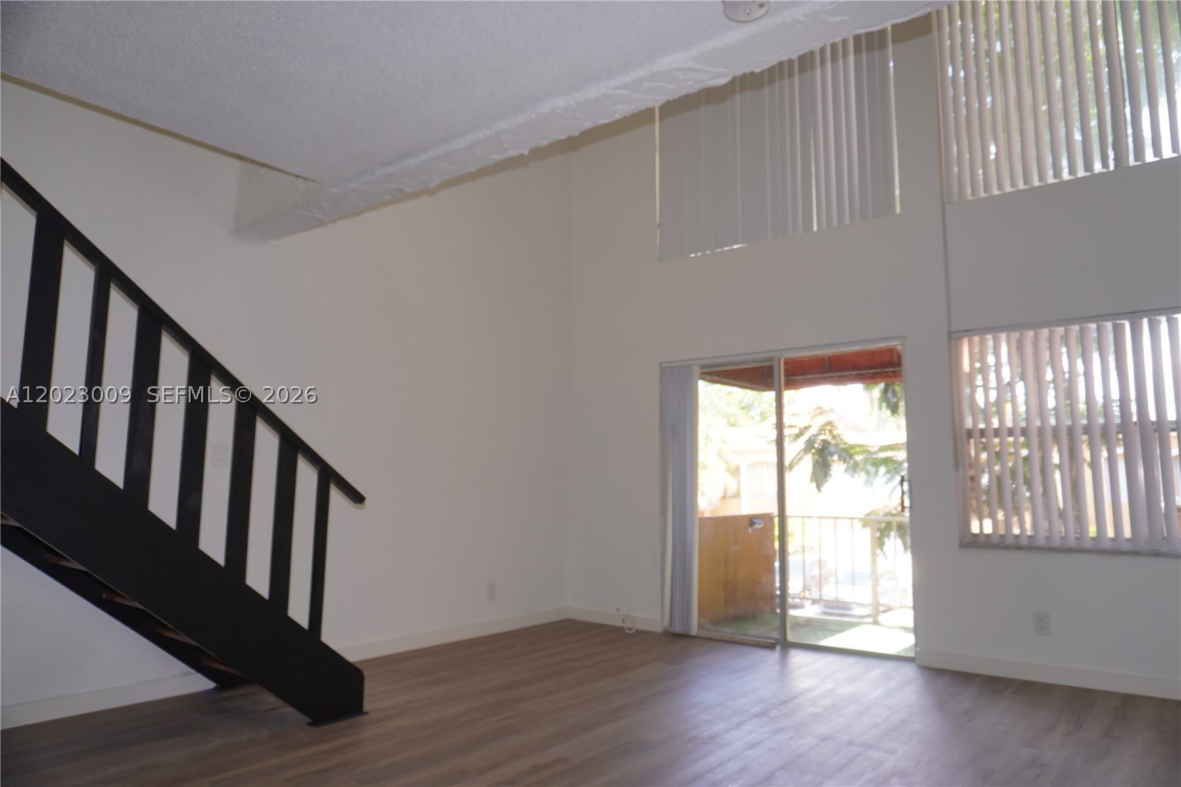 17901 NW 68th Ave – photo 3
