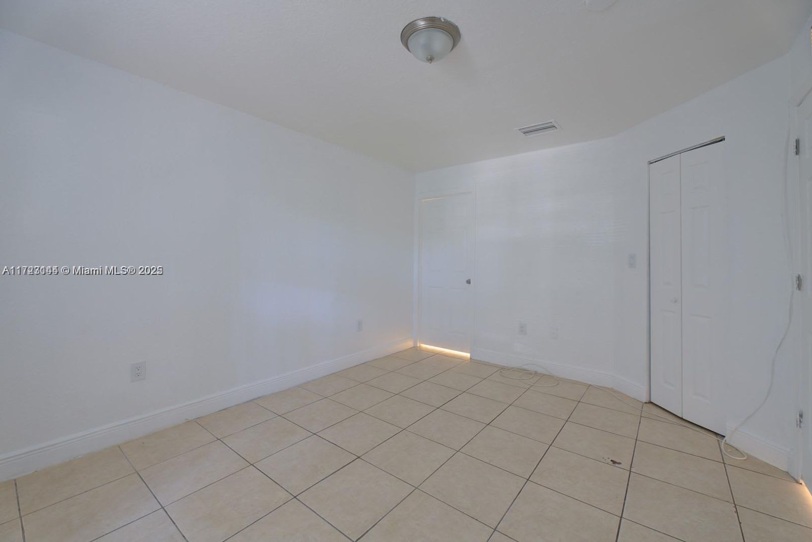 1814 NW 93rd Street 1814, Miami, FL 33147 – photo 3
