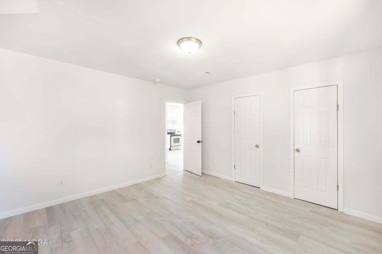 1175 Hartley Street – photo 5