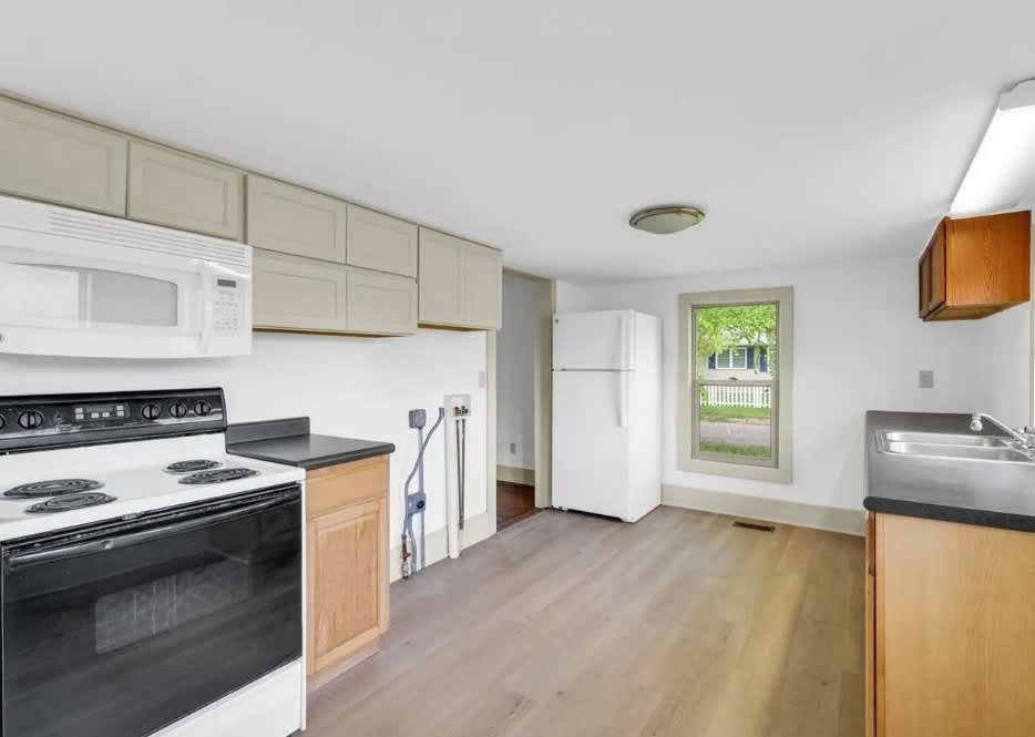 413 East Lincoln Street – photo 4