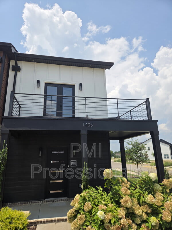 1403 Rebecca Johns Dr – photo 1