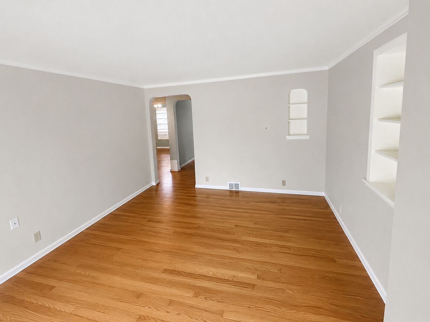 24550 Puritan Rd – photo 2