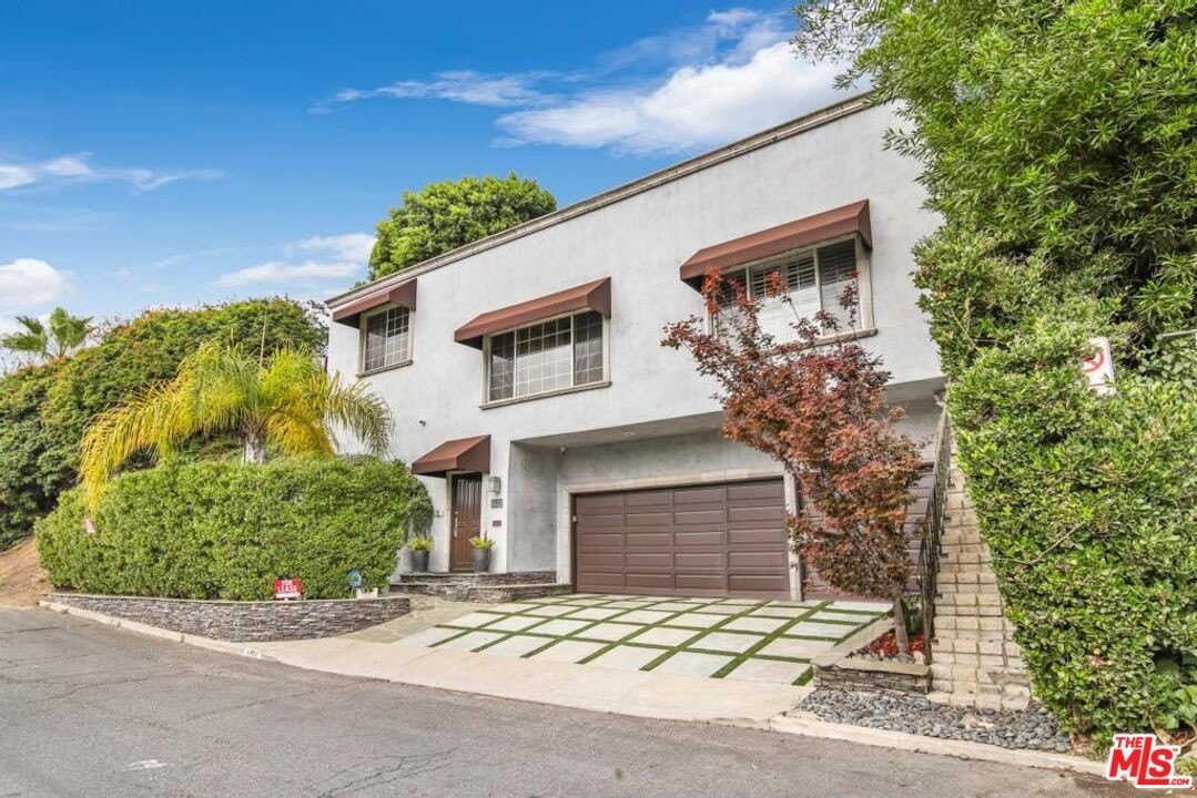 3200 Primera Ave – photo 1