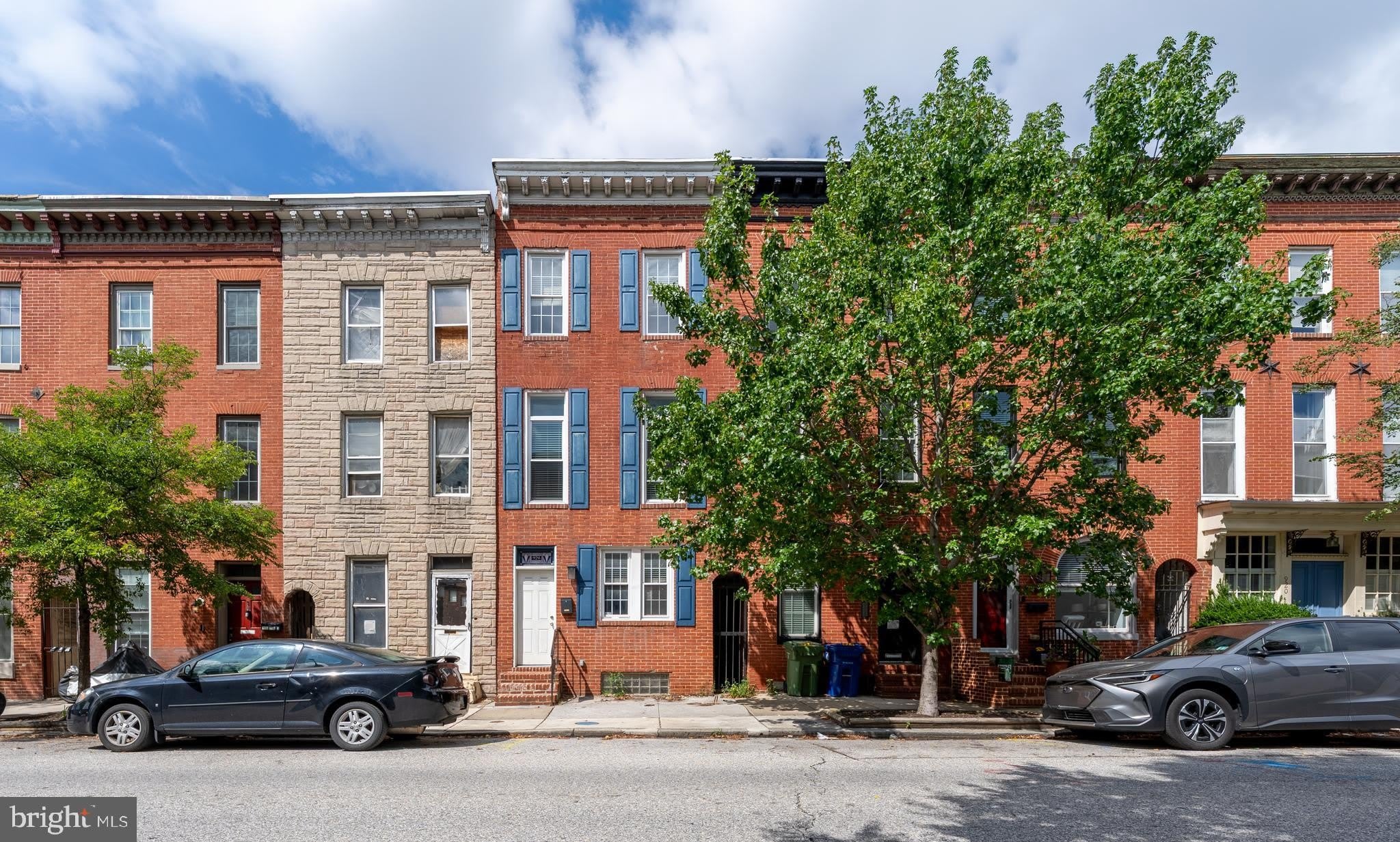 926 S HANOVER Street – photo 1
