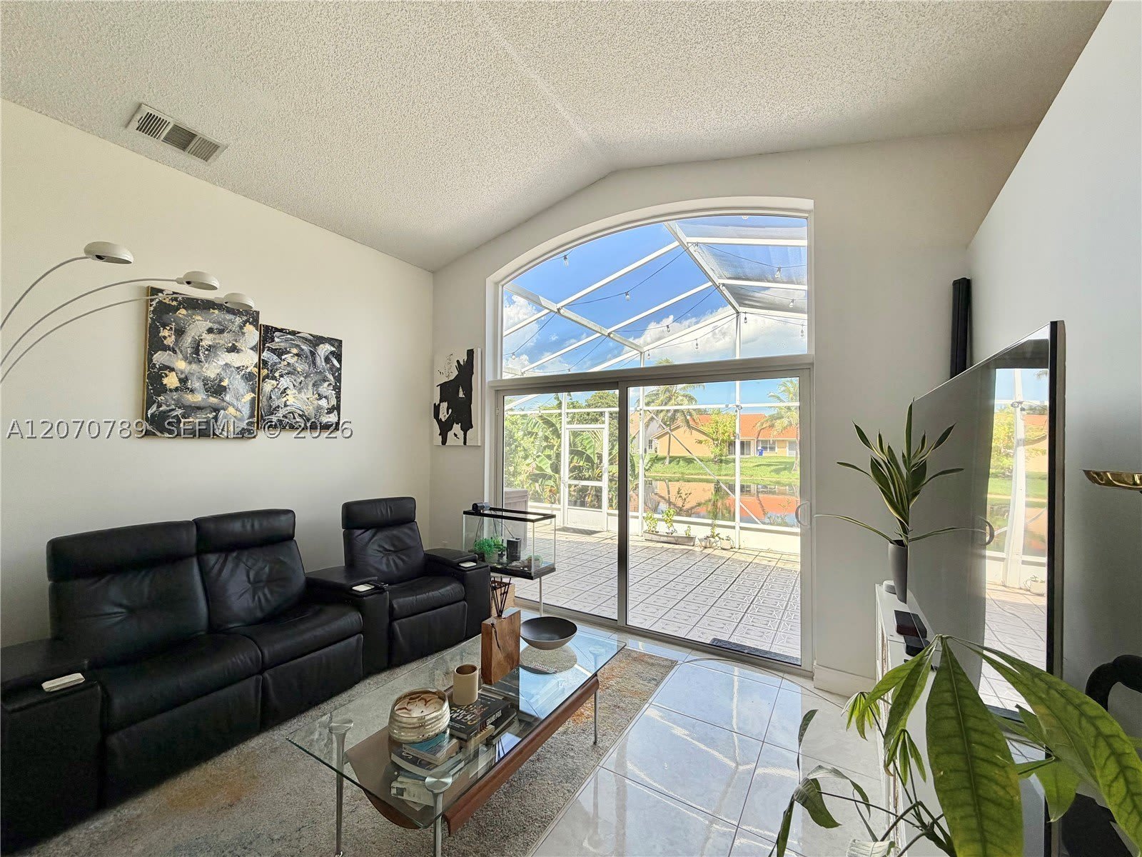 415 NW 165th Ave – photo 5