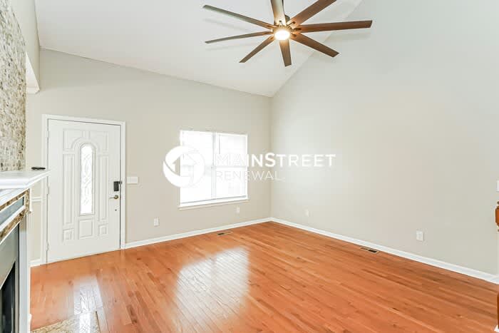 1919 Waterford Drive – photo 3