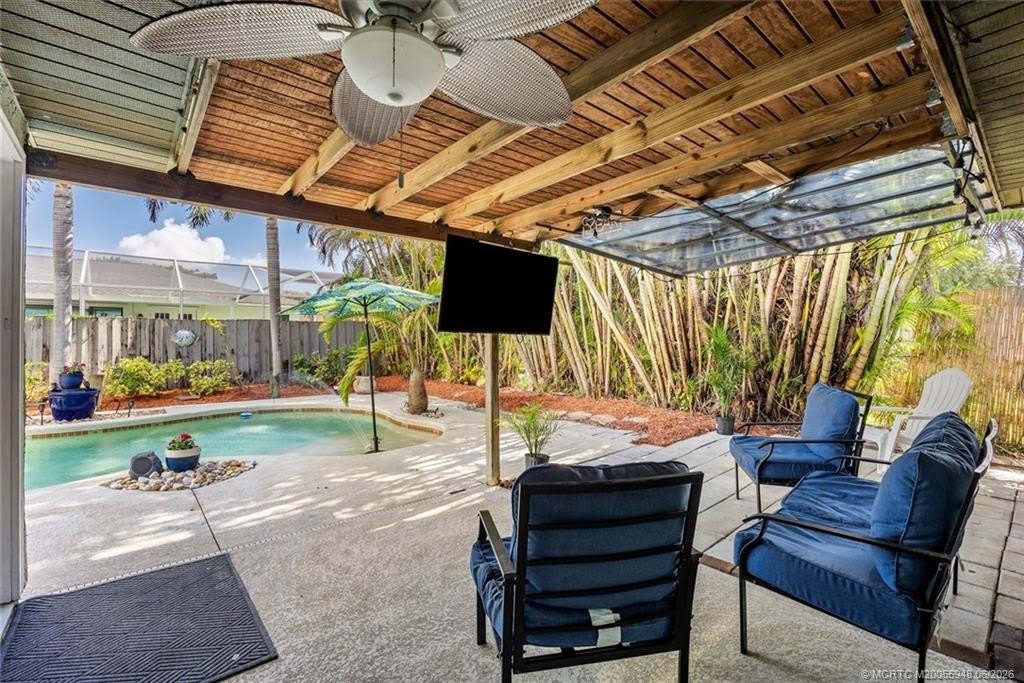 687 NE Maranta Terrado – photo 3
