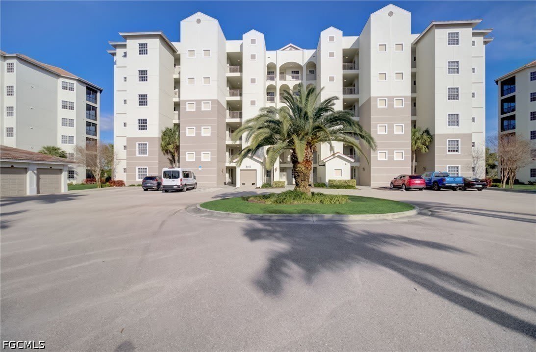 4471 Dalmahoy Court – photo 1