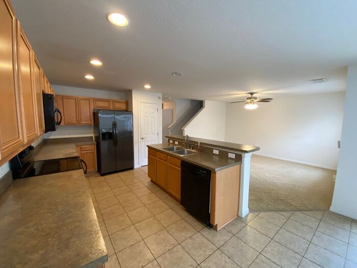 2457 Formax Drive – photo 3