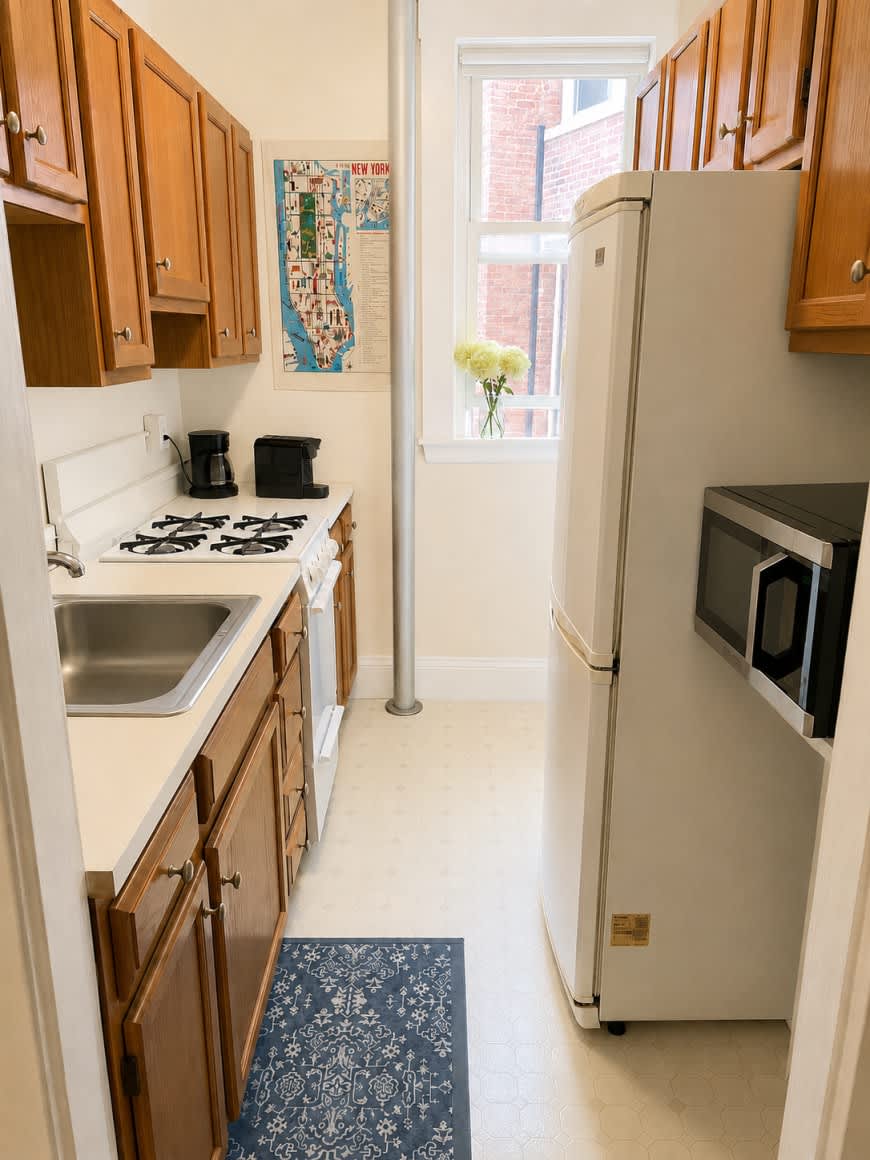 7 Scottfield Rd. – photo 5