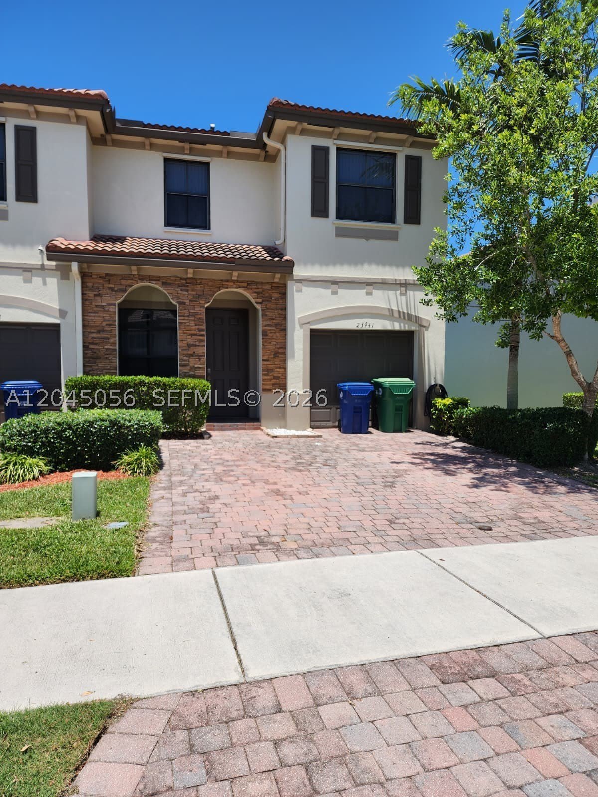 23941 SW 118th Ave – photo 1