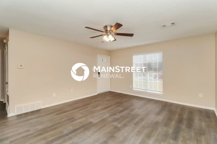 4250 Brighton Drive – photo 2