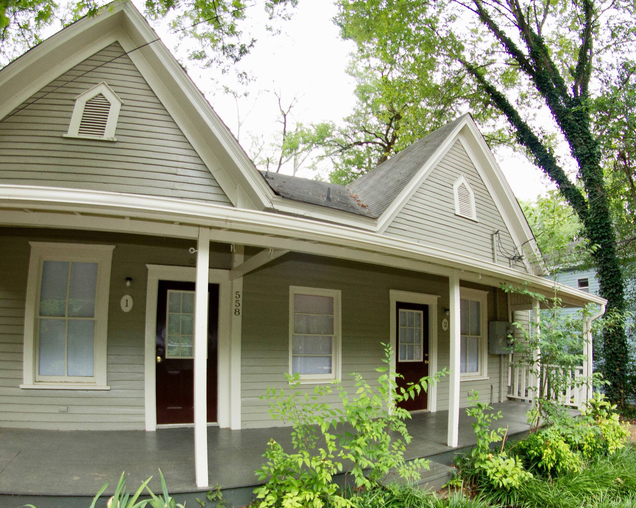 558 Pulaski Street – photo 2
