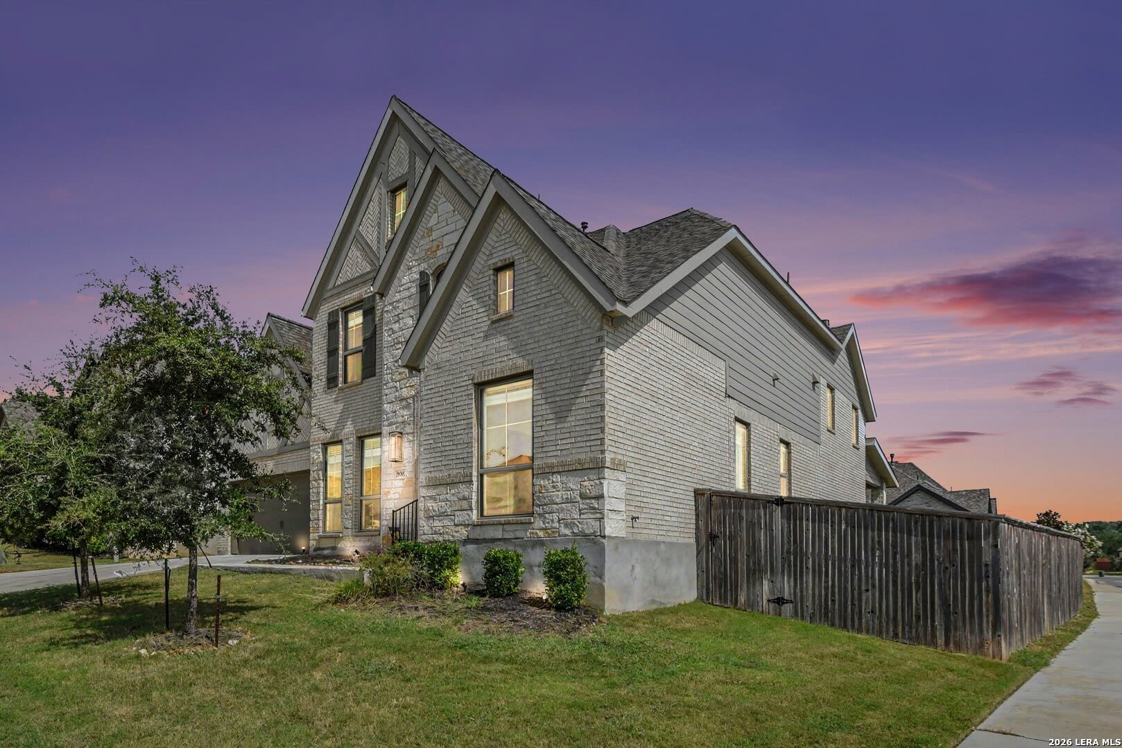 9003 Raven Pointe – photo 2