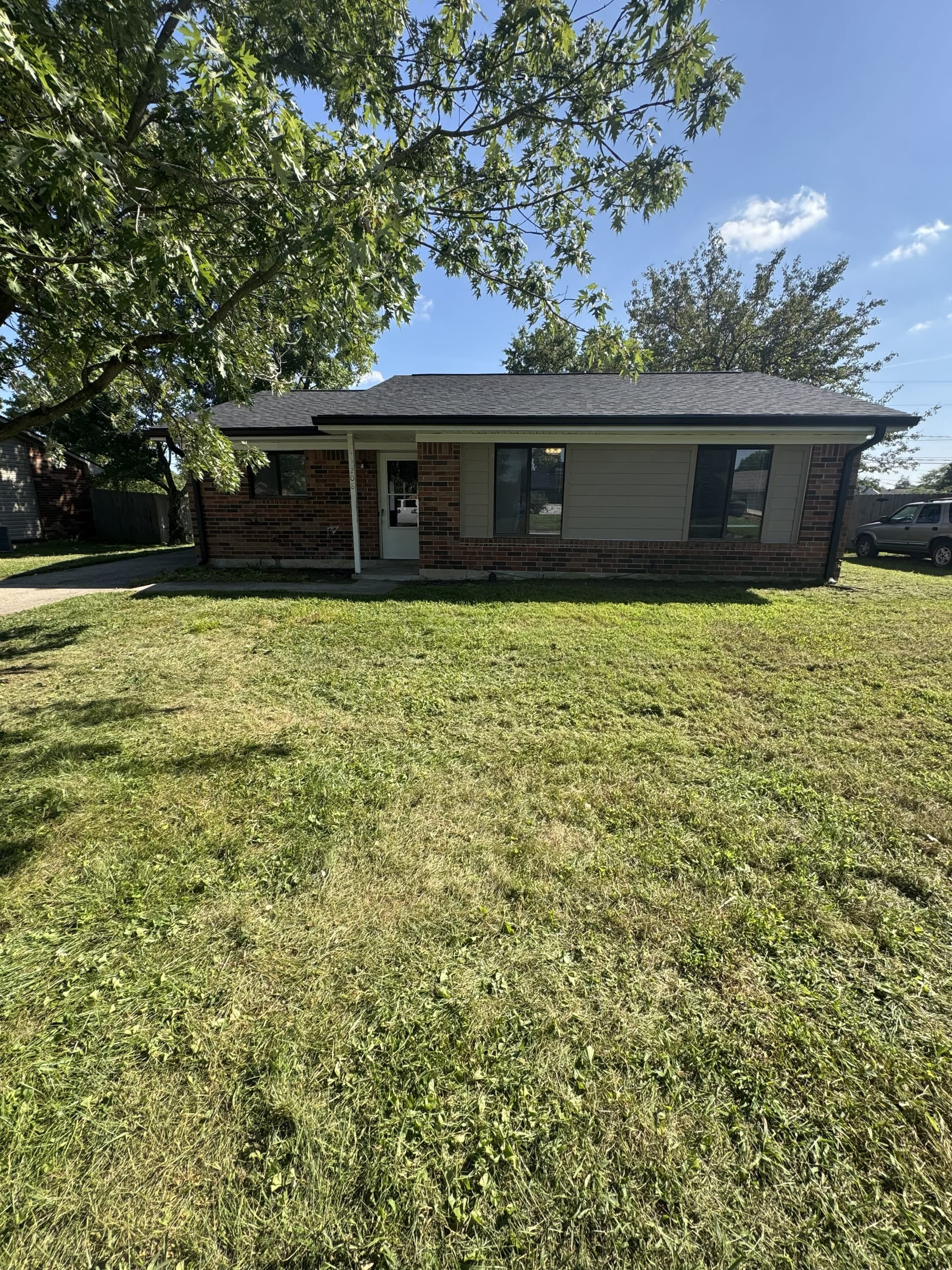 208 Madison Hills – photo 1