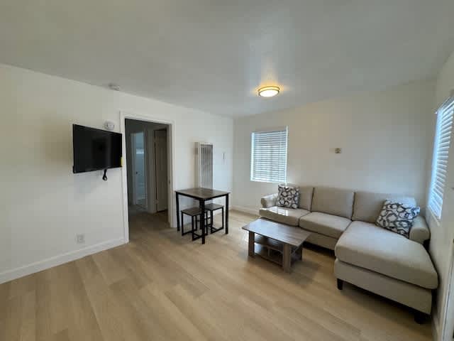 10518 1/2 Lou Dillan Ave. – photo 1