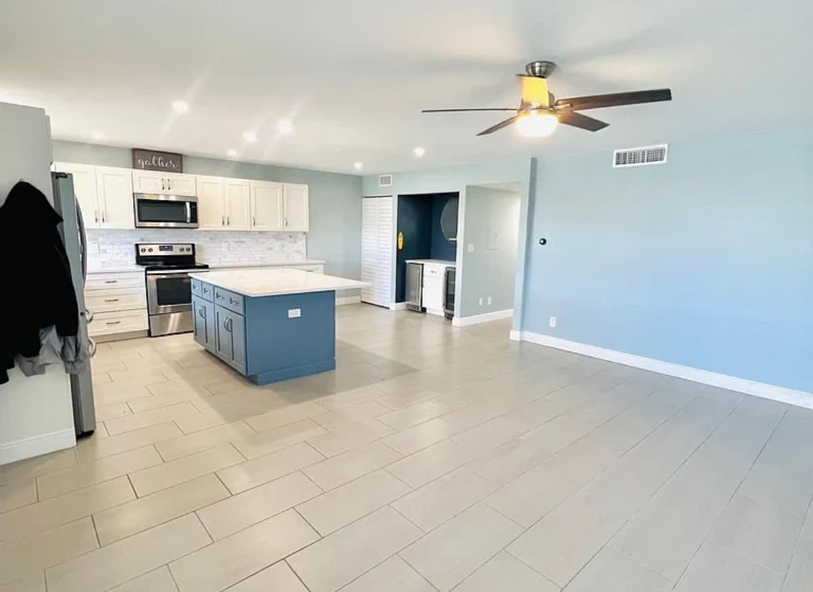 12500 Capri Cir N – photo 4