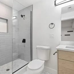 5430 South University Avenue – photo 4
