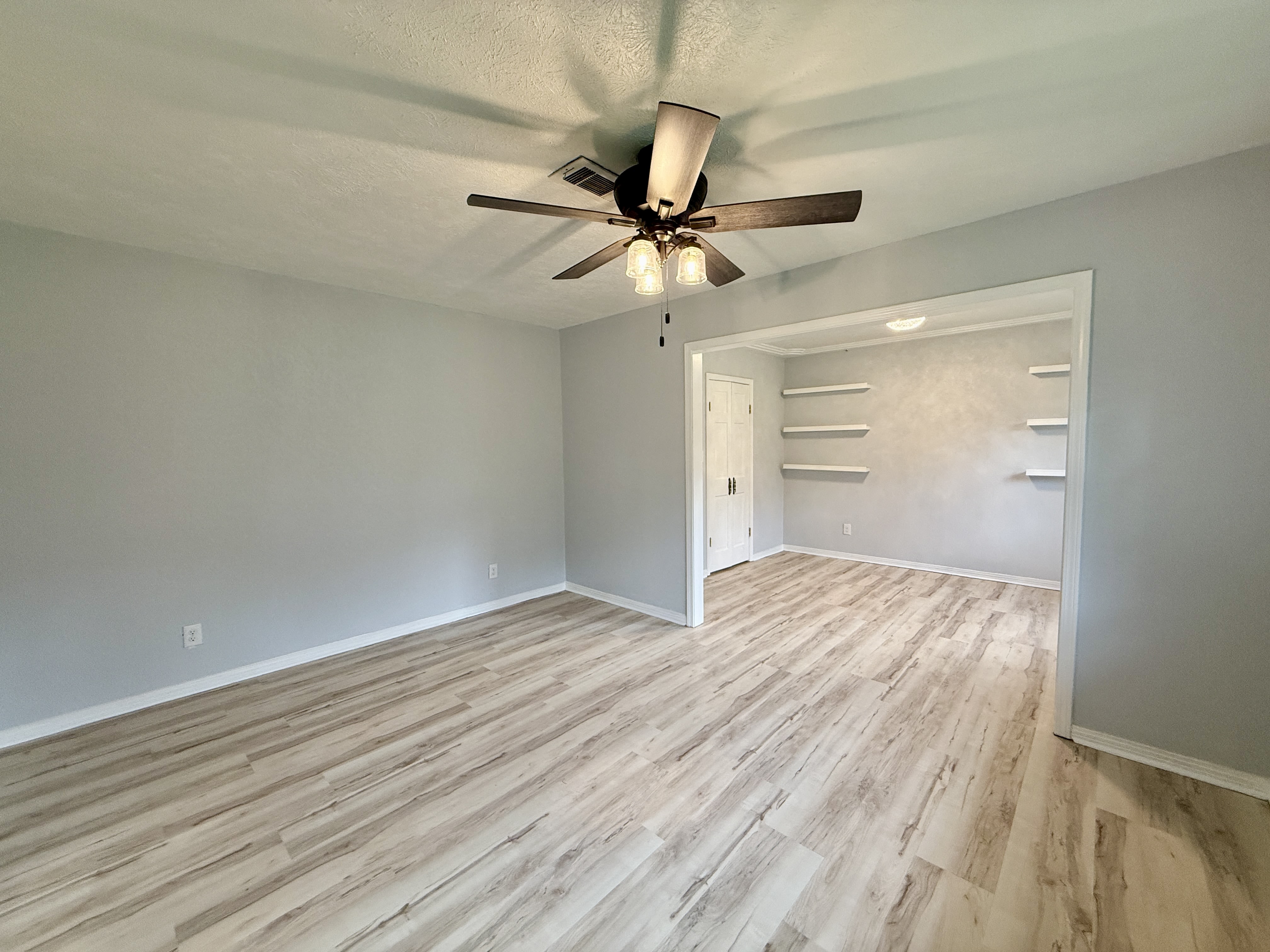 9681 Pinecone Dr – photo 3