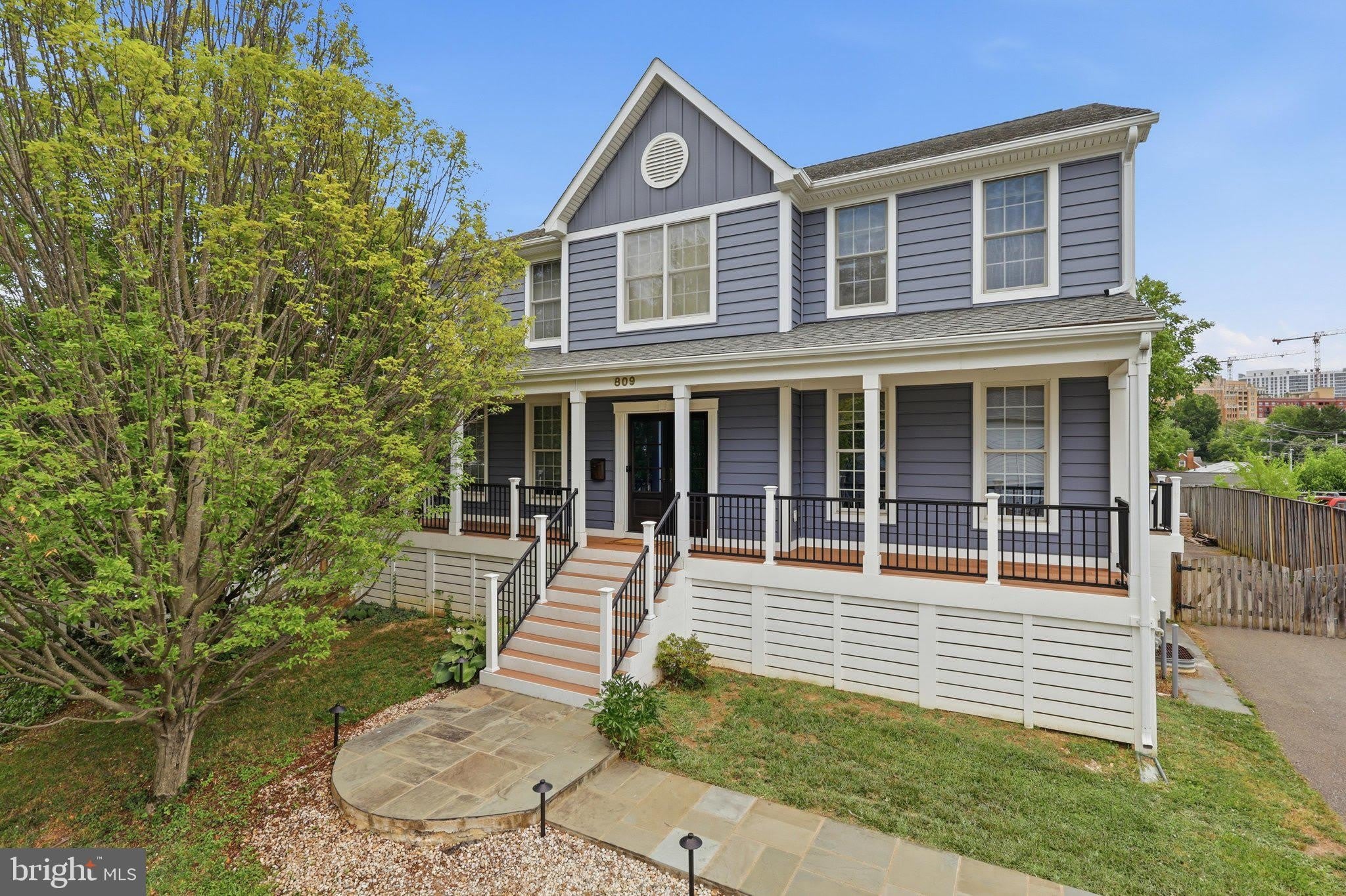809 N Buchanan Street – photo 2