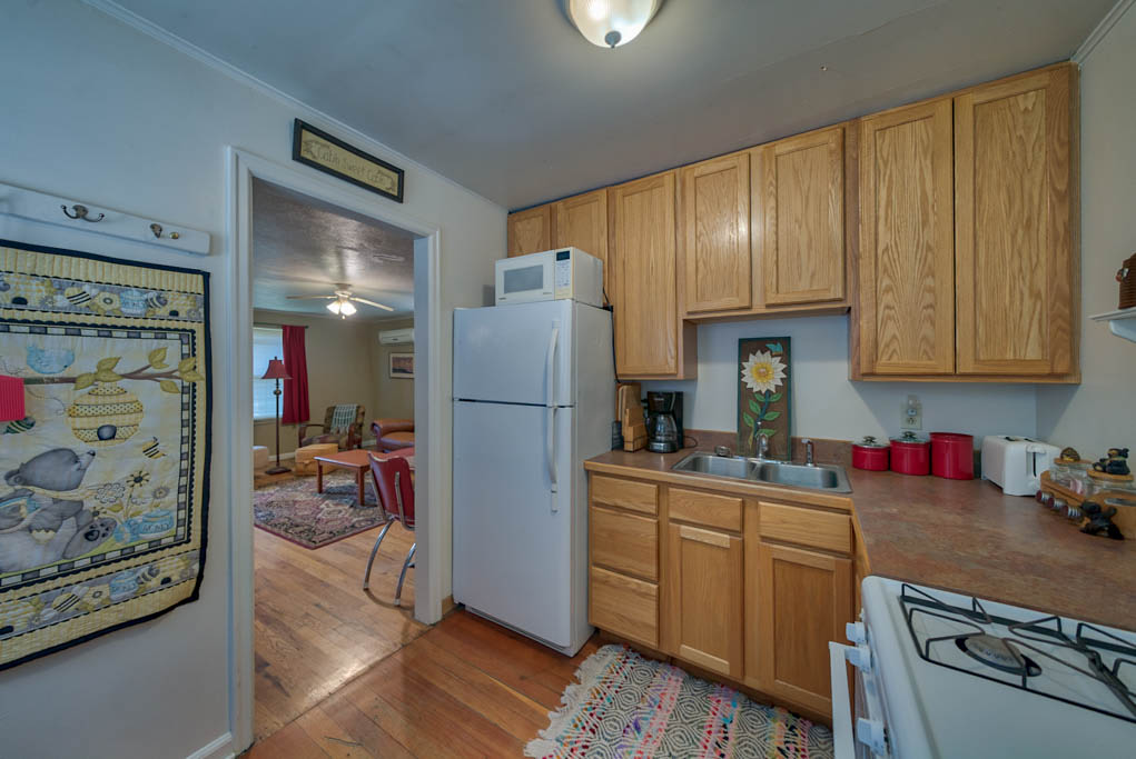 517 1/2 2nd Ave S – photo 2