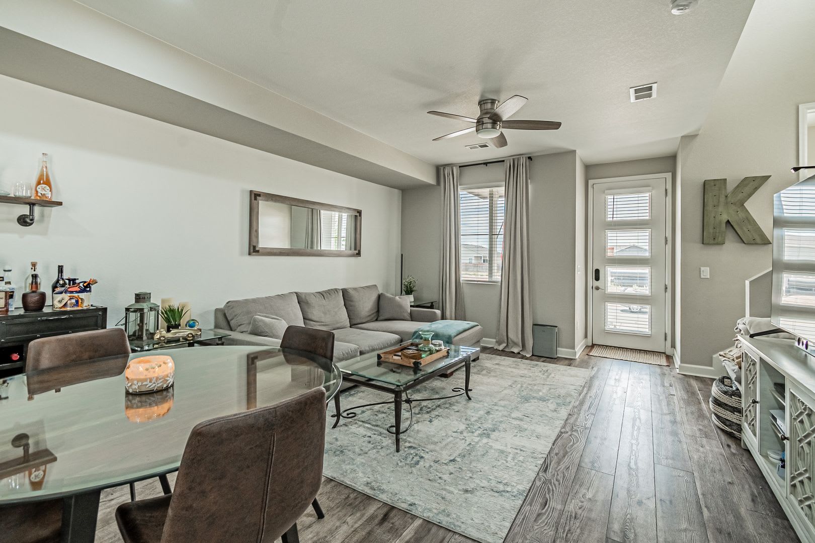 3BD, 2.5BA Commerce City Townhome with 2-Car Garage – photo 2