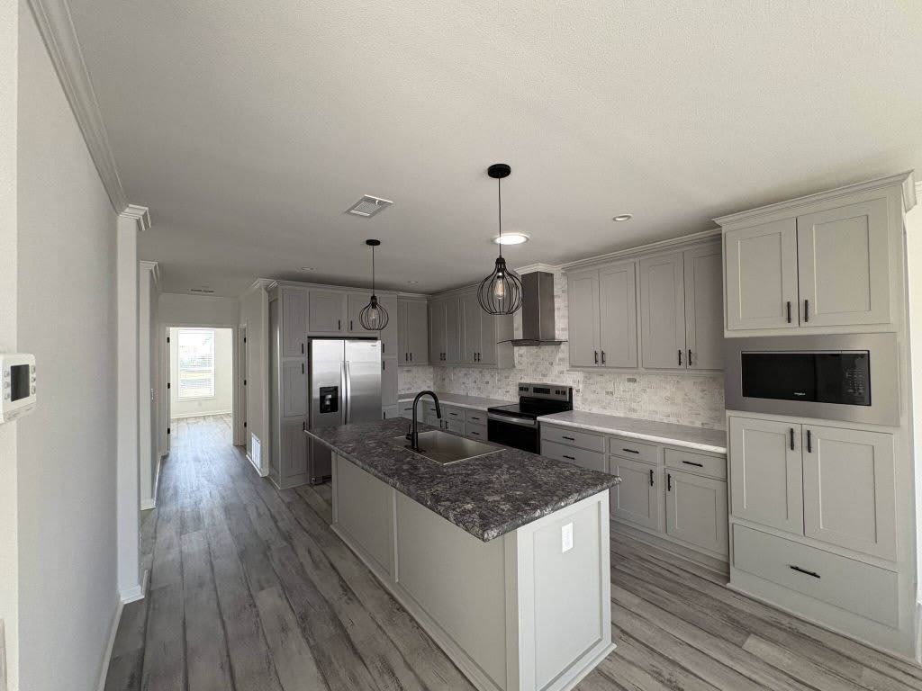 142 Blue Beard Drive – photo 2