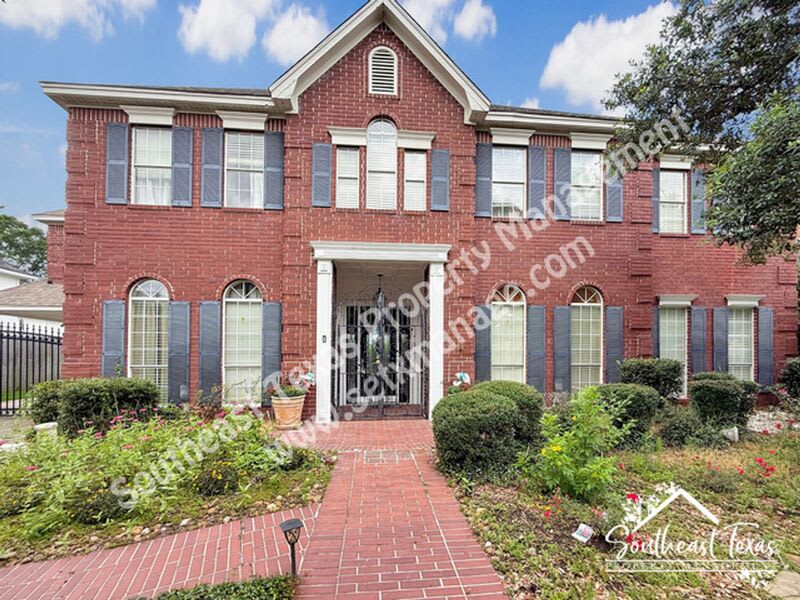 4980 Littlewood Drive – photo 1
