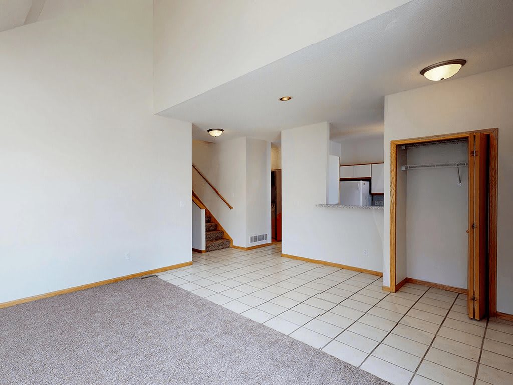 Crystal Bay Townhomes – photo 5