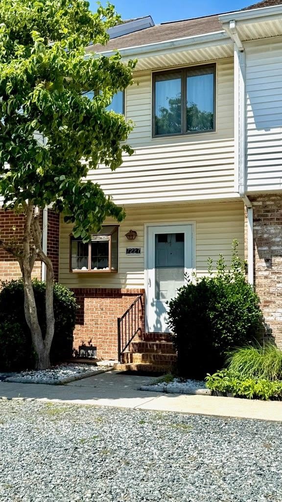 7227 OAK RIDGE PL – photo 1