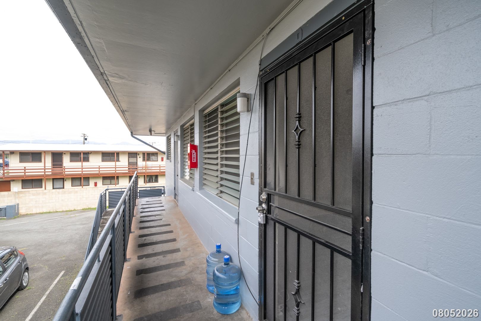 Available Now 2 Bd 1 Ba 1 Parking In Aiea – photo 4