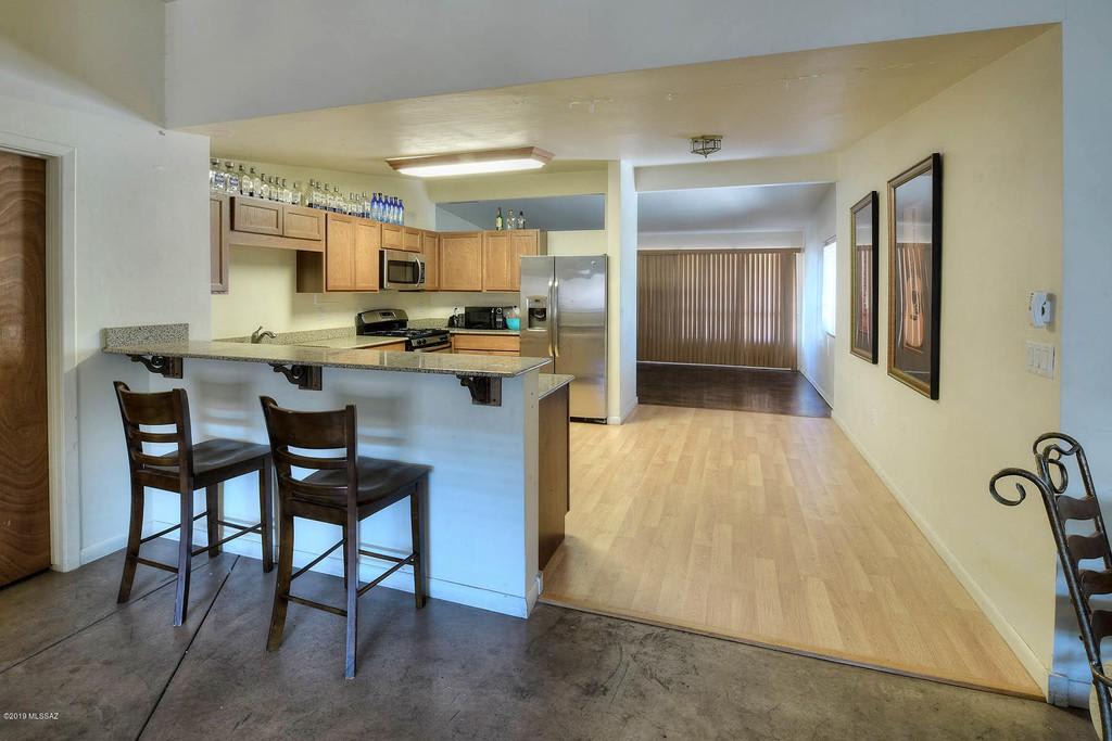 832 E Lester St – photo 4