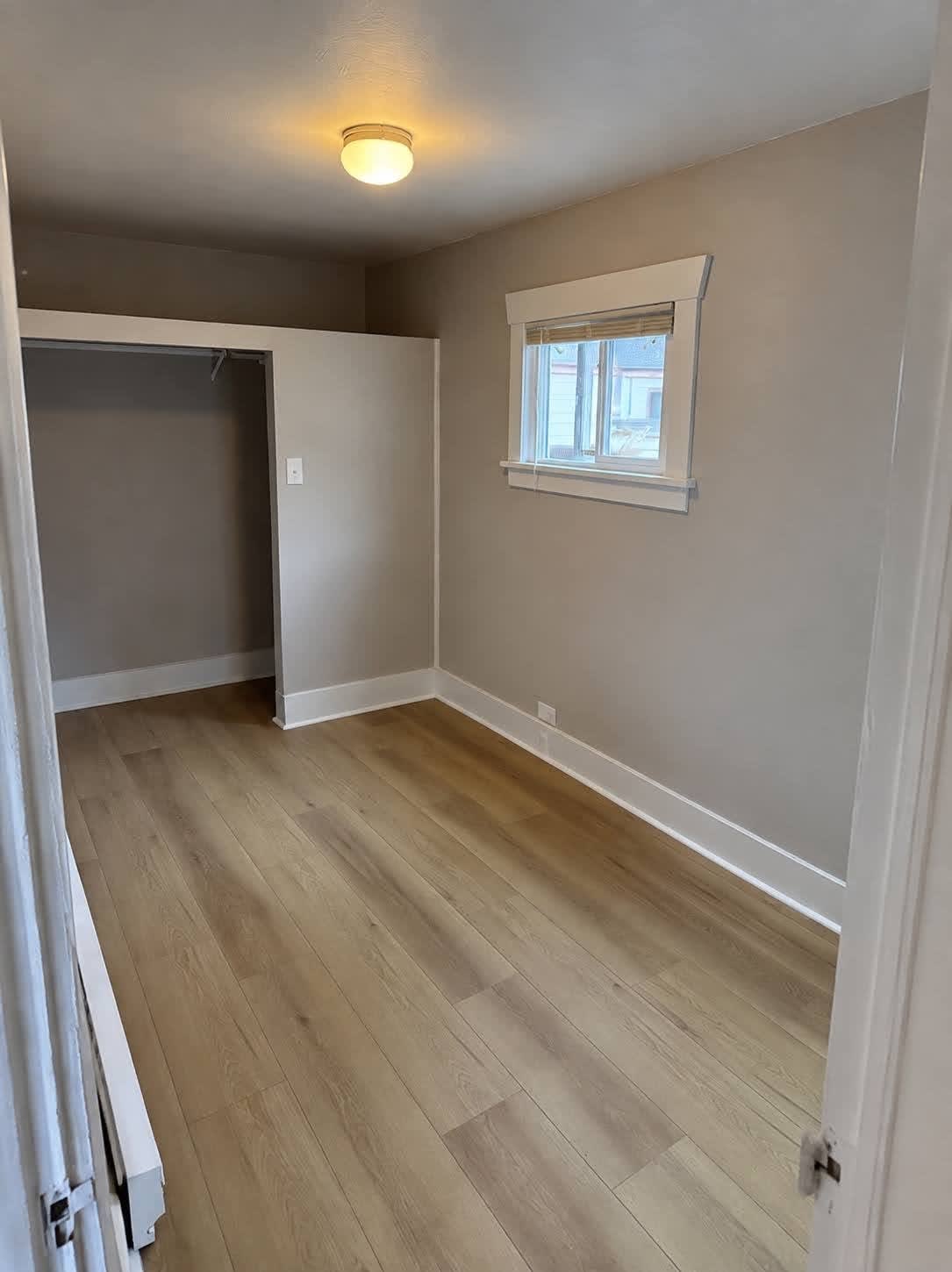 214 West 3rd Street – photo 5