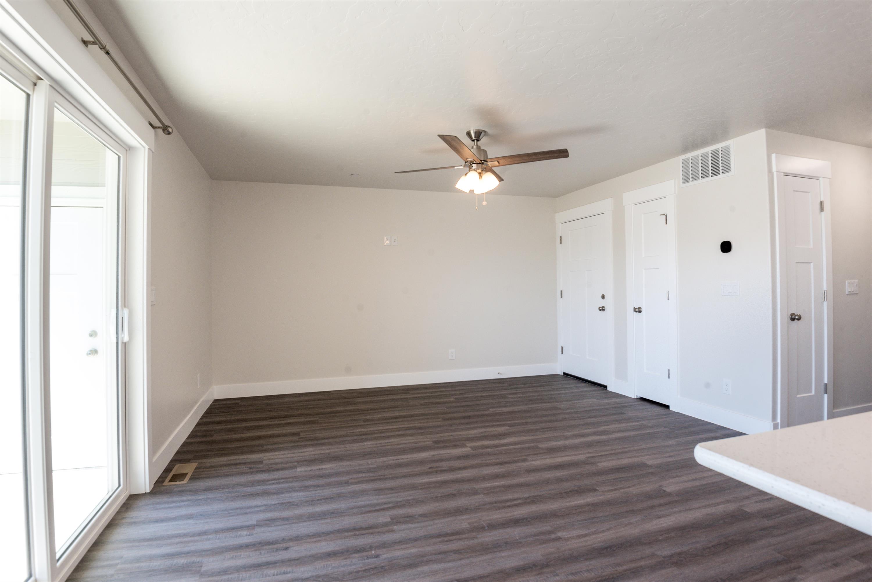 865 NW 21st Street – photo 2