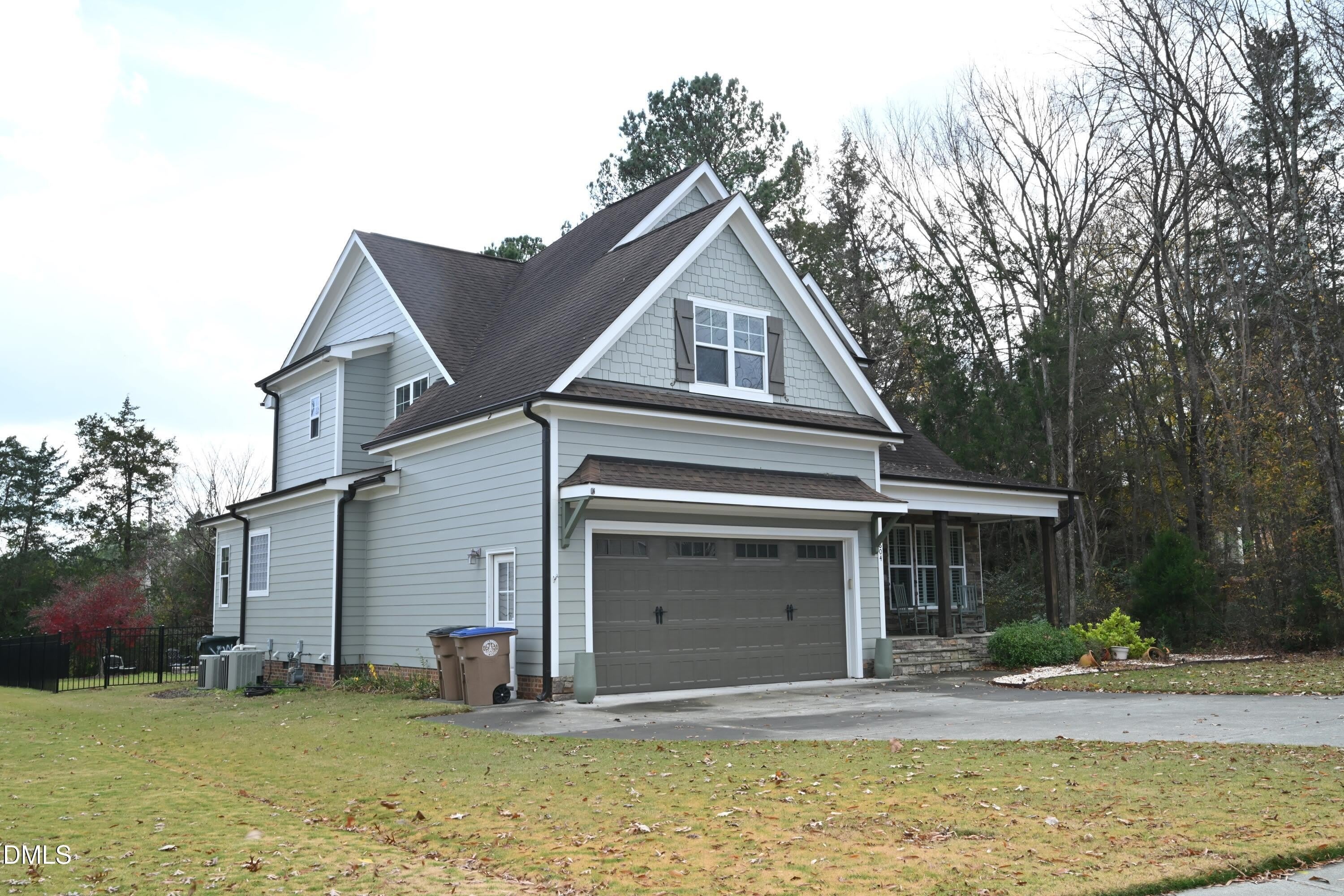 5604 Clearsprings Drive – photo 3