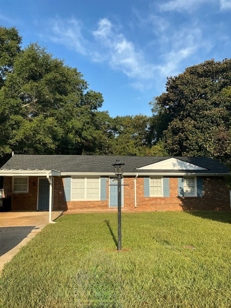 3 BR/ 2 BA Close to Downtown Watkinsville & Wire Park! – photo 1