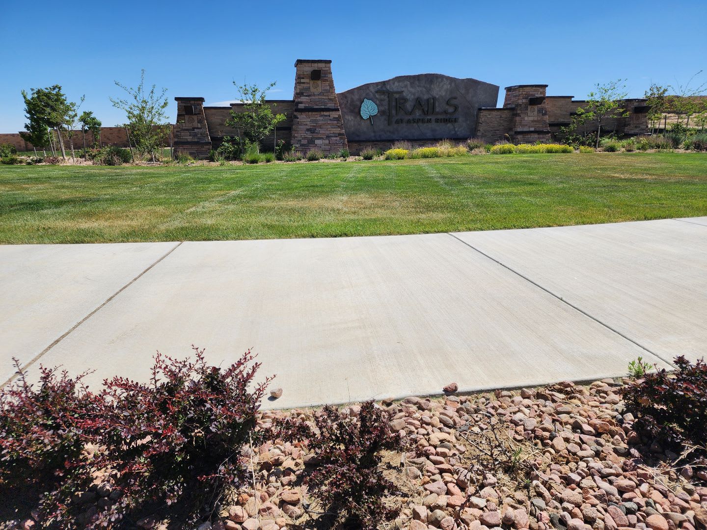 6 Bedroom, 3.5 Bath on Buffalo Horn Dr. – photo 4
