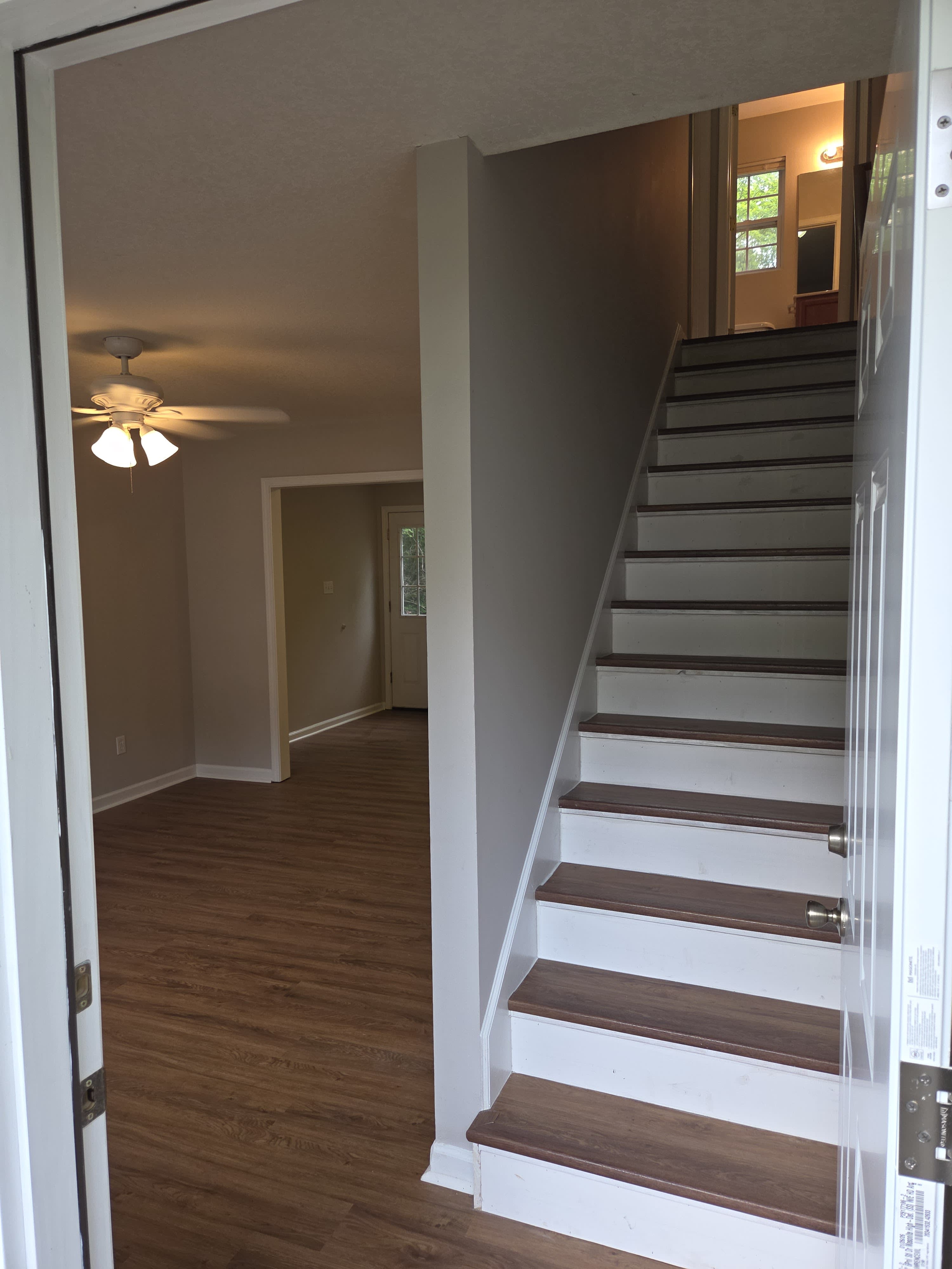 3929 Acorn Dr Ne – photo 2