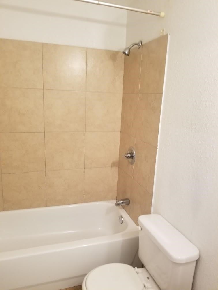 1702 Hunt Street – photo 3